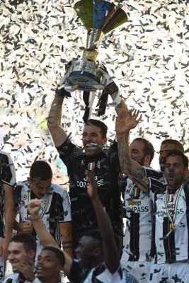 Así fue el espectacular festejo de la Juventus por su título en Italia