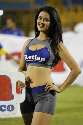 Las despampanantes chicas que adornaron la jornada dos de la Liga Nacional