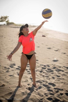 Skarlethe Valladares, la jugadora de voleibol que puso de cabeza a un futbolista del Vida&nbsp;&nbsp;