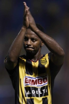 El experimentado 11 titular que enviará Tato García contra Marathón en semifnales