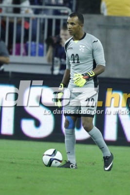 El imperdible álbum de Donis Escober, una de las murallas de Honduras