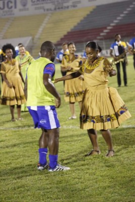 Flashazos: Los 12 recuerdos memorables de Tyson Núñez en el día de su cumpleaños 47