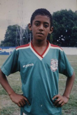 Los 25 años del hondureño Choco Lozano en 18 inolvidables fotos