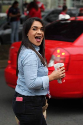 Impresionante ambiente en Costa Rica previo al duelo ante México