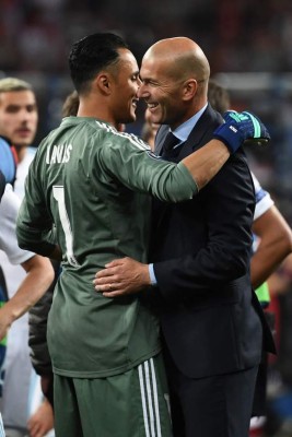 NO SE VIO EN TV: La euforia de Cristiano en Kiev, el drama de Karius y el anillo de Ramos