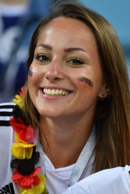 NO SE VIO POR TV: Sangre, júbilo, belleza y tristeza en el Alemania-Suecia