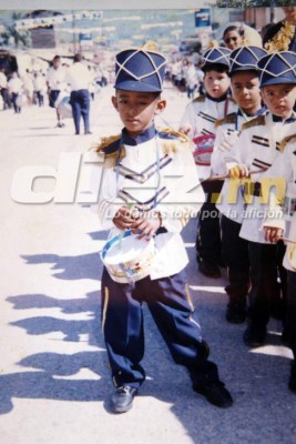 El álbum del 'Choco' Lozano: De tocar el tambo en barrio el Patrol al Tenerife