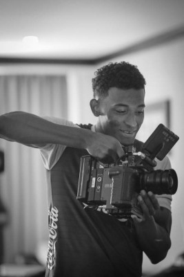 Un baño de refrescante de Darixon Vuelto, piscina y todo lo demás: las fotos más curiosas de la preparación Sub-23 de Honduras