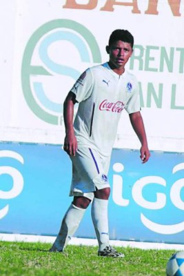 RUMORES/FICHAJES: ¡Barrida en Olimpia, Alex Andino regresa y Rambo de León es noticia!