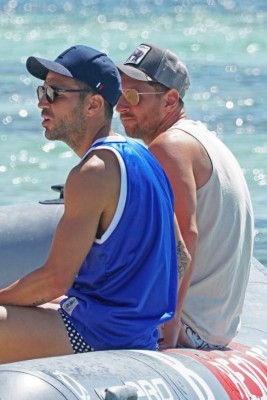 Antonella y sus descuidos; las vacaciones de Messi, Fabregas y Suárez con sus parejas