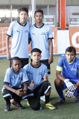 Inició el sueño rumbo a Cardiff con la Copa Gatorade
