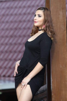 FOTOS: Así es Angie Griffin, la guapa presentadora de TV que reta a Pinto