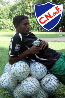 Los jugadores hondureños que no superaron pruebas con clubes del extranjero