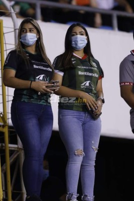 Los hondureños tomando mate, las chicas bonitas y el gesto de Virginia Varela Emilio Izaguirre