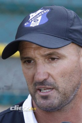 ¡Unas libras menos y poco pelo! Así lucía 'Palomo' Rodríguez a su arribo a Honduras en 2010