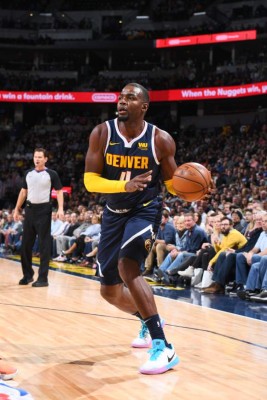 Los más impresionantes salarios que devengan los jugadores clasificados a los playoffs de la NBA