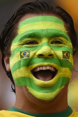 Las mejores imágenes del ambiente previo al juego Brasil vs Holanda.