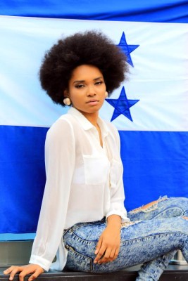 FOTOS: La bella modelo hondureña Massay Crisanto que motiva a la Selección