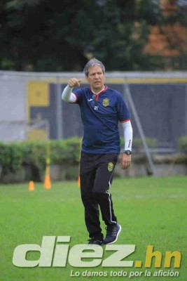 FICHAJES: Henry y Rubilio irían al extranjero, Olimpia haría barrida