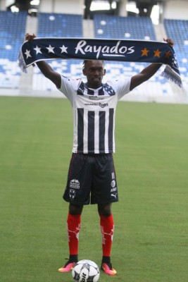 El notable cambio físico de Alberth Elis desde su debut con Olimpia hasta la actualidad