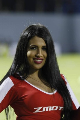 FOTOS: Las sensuales chicas que adornaron la cuarta jornada de la Liga