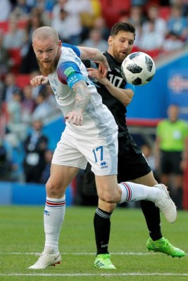 ¡Amargura y frustración! Los gestos de Messi en el Argentina-Islandia