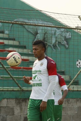 FICHAJES: Platense con nuevo DT y bajas; Olimpia, Real España con noticias