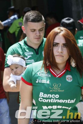 Bellezas en el Yankel: El lado más sexy del clásico Marathón-Olimpia