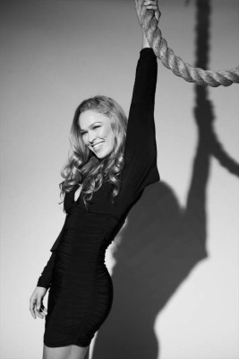 Ronda Rousey, la bella luchadora que humilló a Mayweather