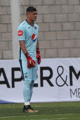 FICHAJES: Un grande pregunta por Henry, Juticalpa ficha DT y Wilson se tambalea