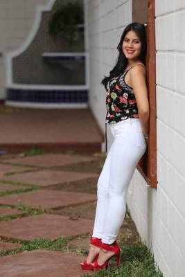 Francis Espinal, sueña con trabajar en CNN y con entrevistar a Messi