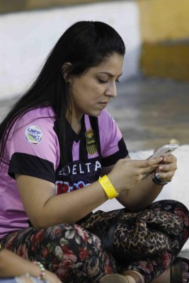 ¡PRECIOSAS! Las bellas chicas que adornaron la jornada seis de la Liga Nacional