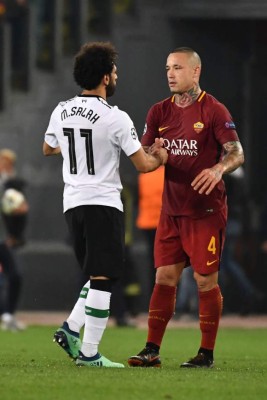 Lo que no se vio en TV: Eufórica celebración de Liverpool y Salah consuela a sus excompañeros