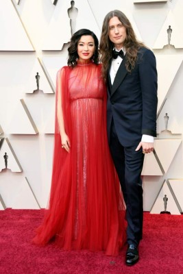 Los looks y curiosidades que pasaron en la alfombra roja de los Premios Oscar 2019