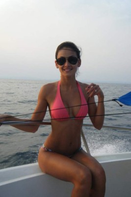 ¡BOMBAZO! Televisa deja de lado la belleza de México y ficha a sexy costarricense