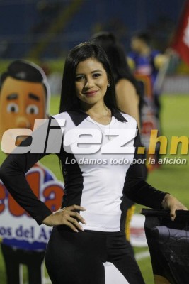 ¡Bellezadas! Las mujeres más lindas en los estadios de Honduras
