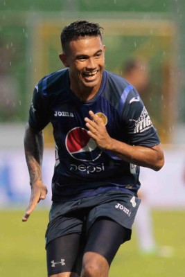 Carlos 'Chino' Discua celebra con gol su cumpleaños número 31