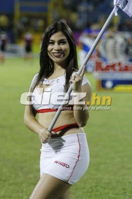 ¡Espectaculares! Las bellezas que adornaron el clásico Real España-Marathón