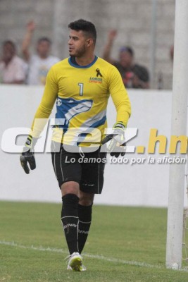 El nuevo 11 titular con el que la UPNFM pretende sorprender a Olimpia en su debut