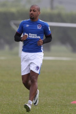 ¡Otro equipo! Los jugadores de Olimpia que todavía no debutan en el Apertura