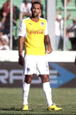 RUMORES Y FICHAJES: Keosseián trae dos uruguayos y Olimpia prepara una bomba