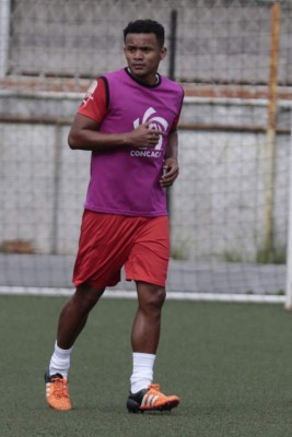 MERCADO CATRACHO: Platense ficha a ex seleccionado chileno y Erick Peña es del Lepaera