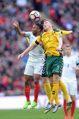 Defoe y Vardy asientan a Inglaterra en el liderato y se encaminan a Rusia 2018