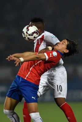 Chile venció 2-1 a Perú y pasa ala final de la Copa America 2015