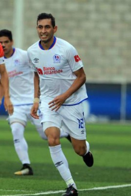 El 11 que presentaría Olimpia ante UPNFM para buscar acercarse al campenísimo