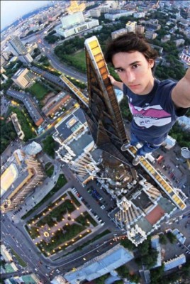 Las 20 selfies más atrevidas y peligrosas en la historia