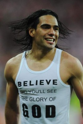 Futbolistas que no pensaste estaban entregados a la religión