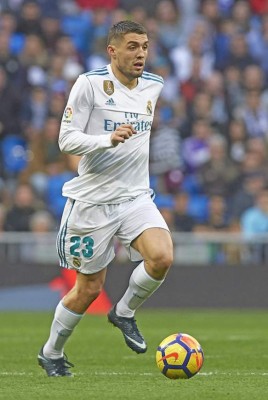 FICHAJES: Crack pide su salida del Madrid; Barcelona con baja confirmada y 'Chucky' es noticia