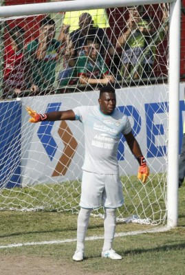 ¿Viejos? Los jugadores de la Liga Nacional que no aparentan su edad