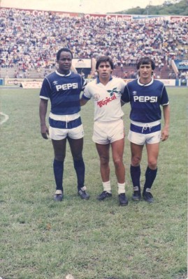 La vida y carrera de Gilberto Yearwood en imágenes